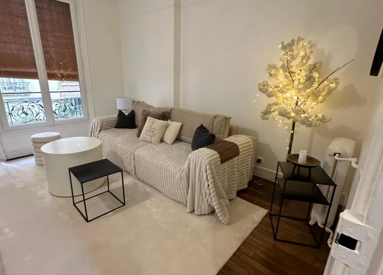Cosy Proche Tour Eiffel Apartment Paris France